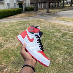 Brand New Jordan 1 Heritage Size 9