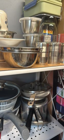 Kitchen rack and utensils