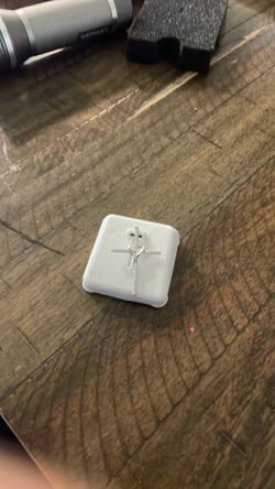 9-5 Sterling silver, Moissanite diamonds