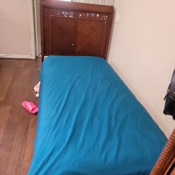 Twin Bed