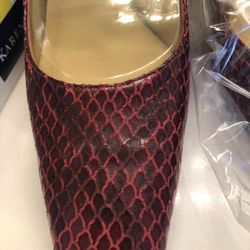 New Pair Of Karen Scott Wine Python Shoes