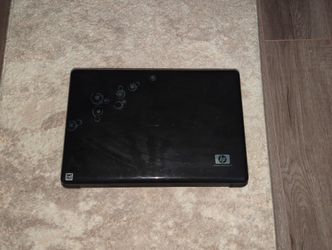 HP Laptop Pavilion DV6 15.6" Intel Core i3