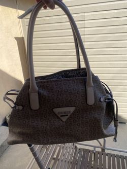 GUESS hand Bag new