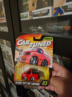 Car Tuned '01 Ford SVT F-150 Lightning Diecast