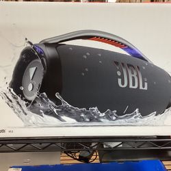 JBL BOOM BOX 3OPEN BOX NEW