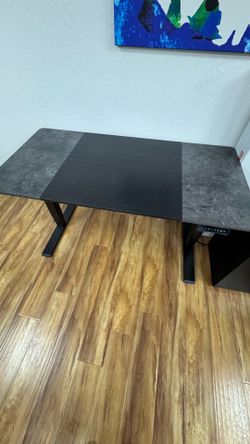 Sit Stand desk 55” wide
