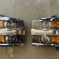 Used OEM 2015 2500 HD Stock Headlights 
