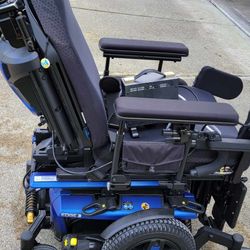 *NEW* Quantum Q6 Edge POWER CHAIR 