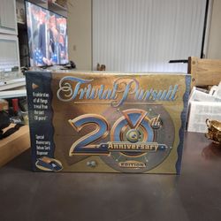 New In Original Packaging Trivial Pursuit 20th Anniversary Edition (2002) Board Game With 3600 Questions - Market Value $25-$44