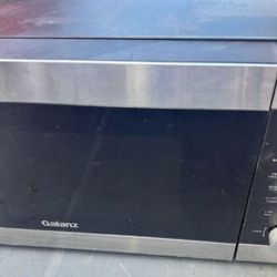 Microwave Oven