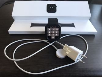 Apple Watch Series 5