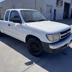 1999 Toyota Tacoma