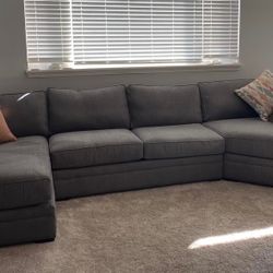 Kittles Grey Sectional