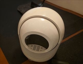 Self cleaning Smart Cat Litter Box with app support