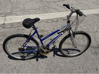Classic Schwinn Frontier mountain bike