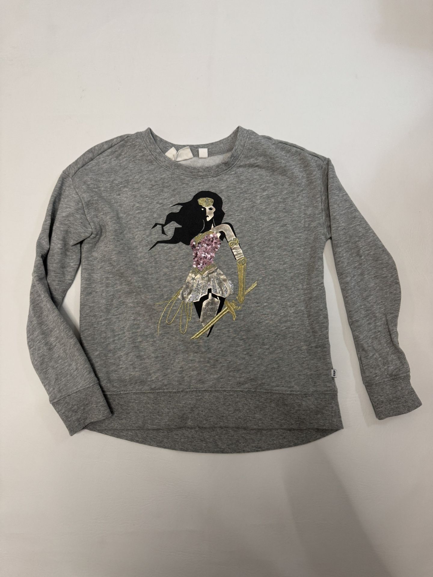 Girl’s GAP Gray Sweatshirt with Fashion Wonder Woman illustration size medium