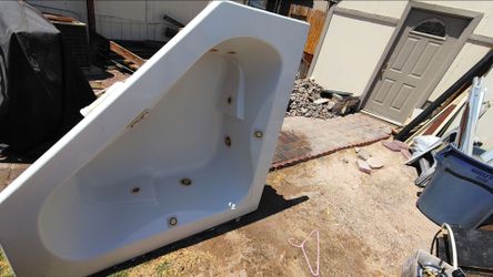 Jacuzzi Tub