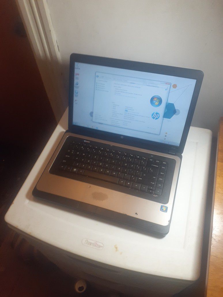 HP 635 Windows 7 Laptop
