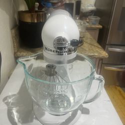 Kitchen Aid Mixer 
