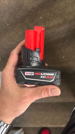 M2 Milwaukee battery