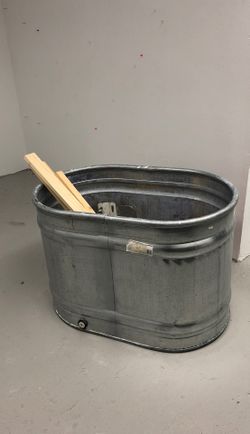 Large round end tank