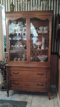 RWAY CHINA CABINET
