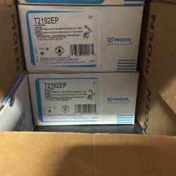 moen chrome shower trim new 