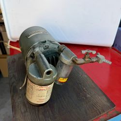 GAST INDUSTRIAL PUMP or COMPRESSOR MODEL 0211-V87  $100 OBO