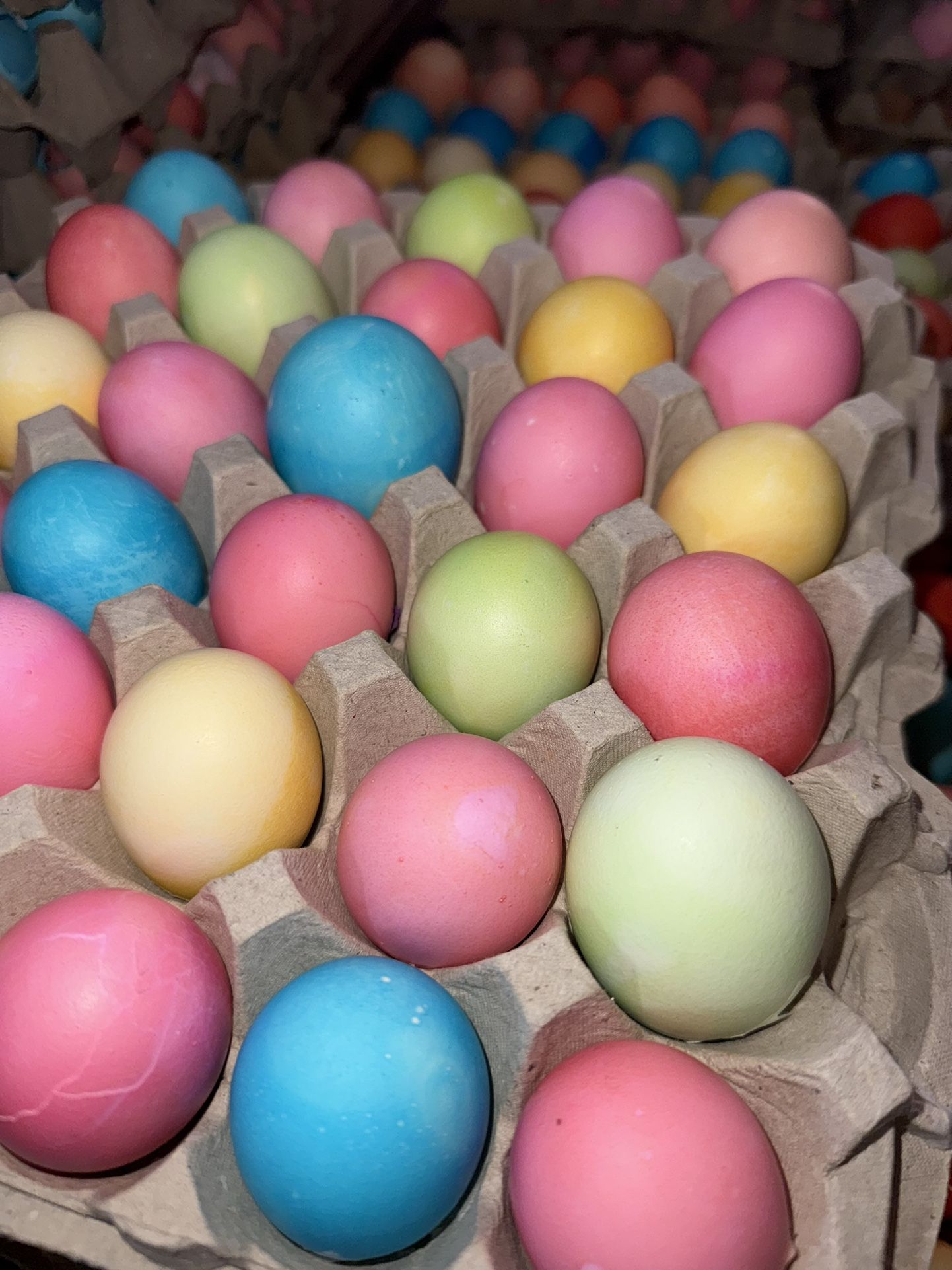 Confetti 🎉 Easter 🥚 30eggs