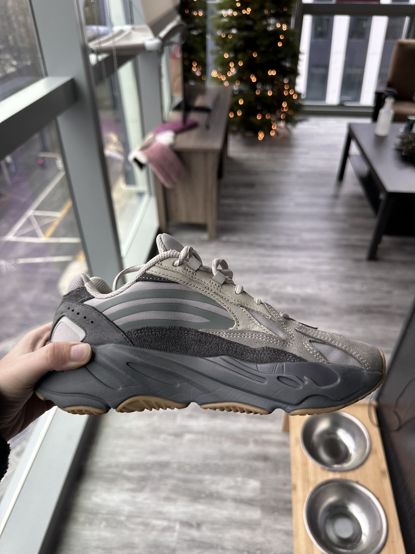 Yeezy Boost 700