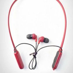 Red Skullcandy Ink Bluetooth Headphones Earbuds
