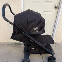 NUNA STROLLER 
