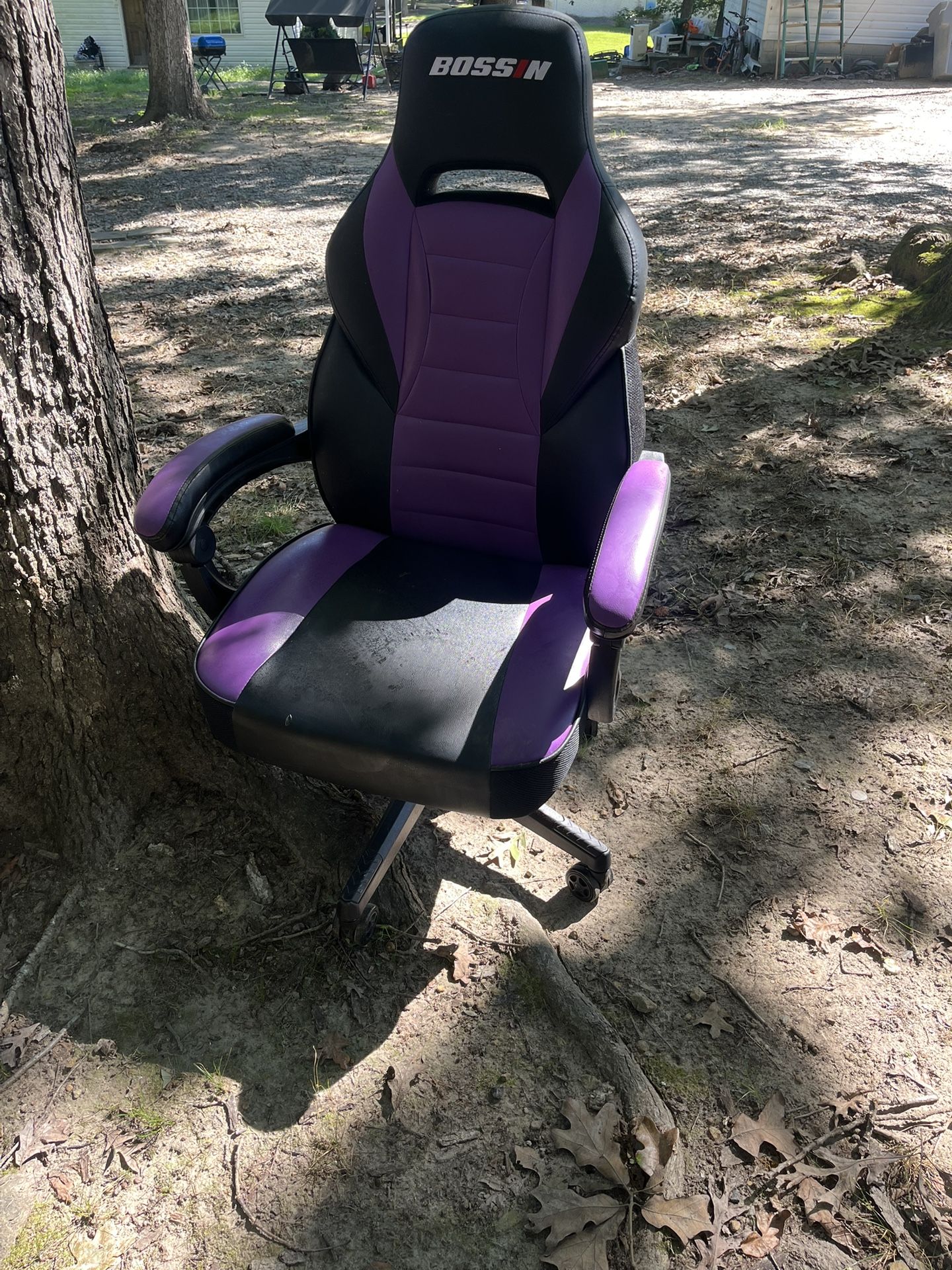 Bossin Gaming Chair