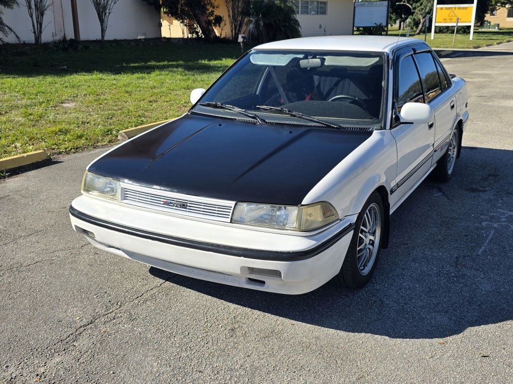 1990 Toyota Corolla