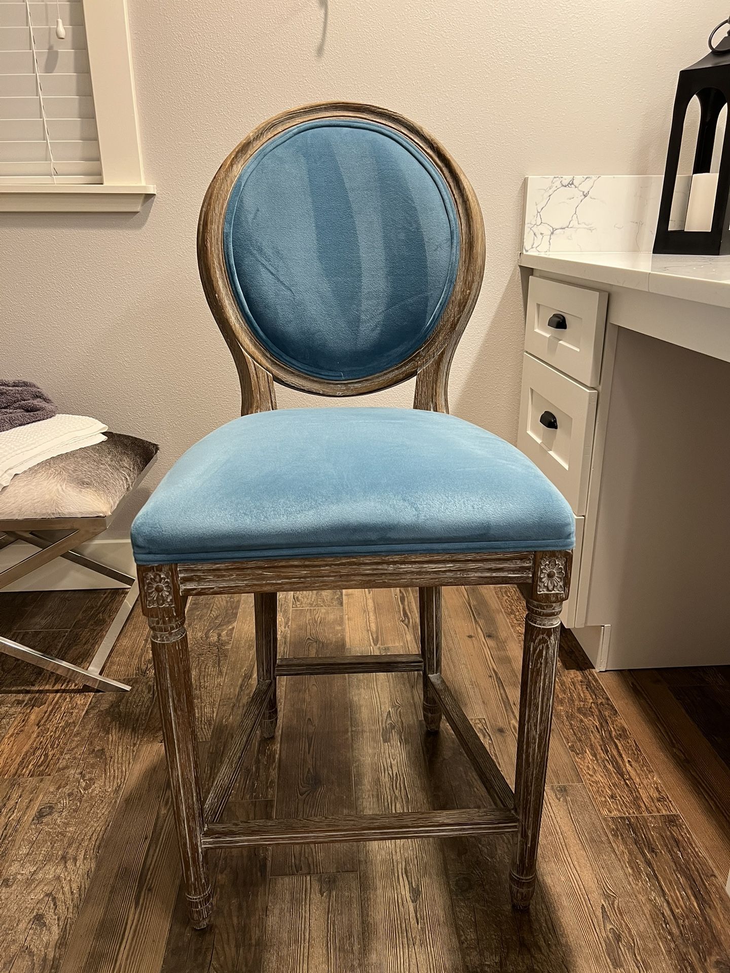 Counter Height Chair