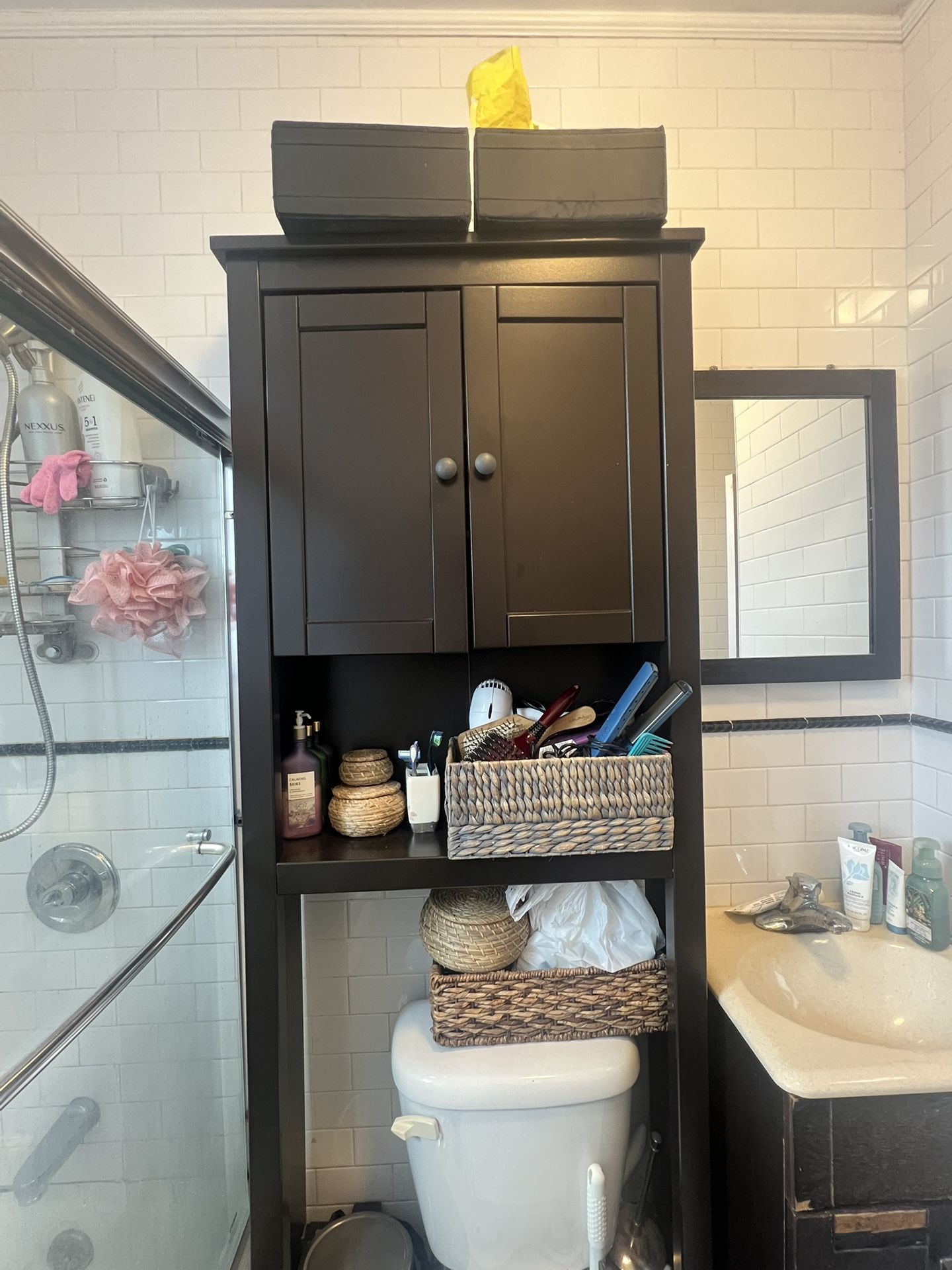 Over-the-Toilet Storage Cabinet – Great Condition