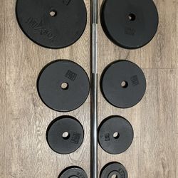6 ft Standard Barbell With Weight Plates [total: 105 lbs]