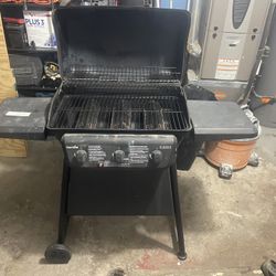 Parrilla De Gas En Buen Estado Poco Uso