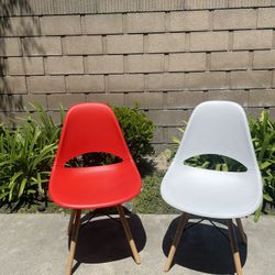 Accent Chairs