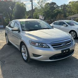 2011 Ford Taurus