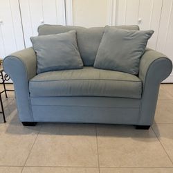 Twin Size Sleeper Sofa 
