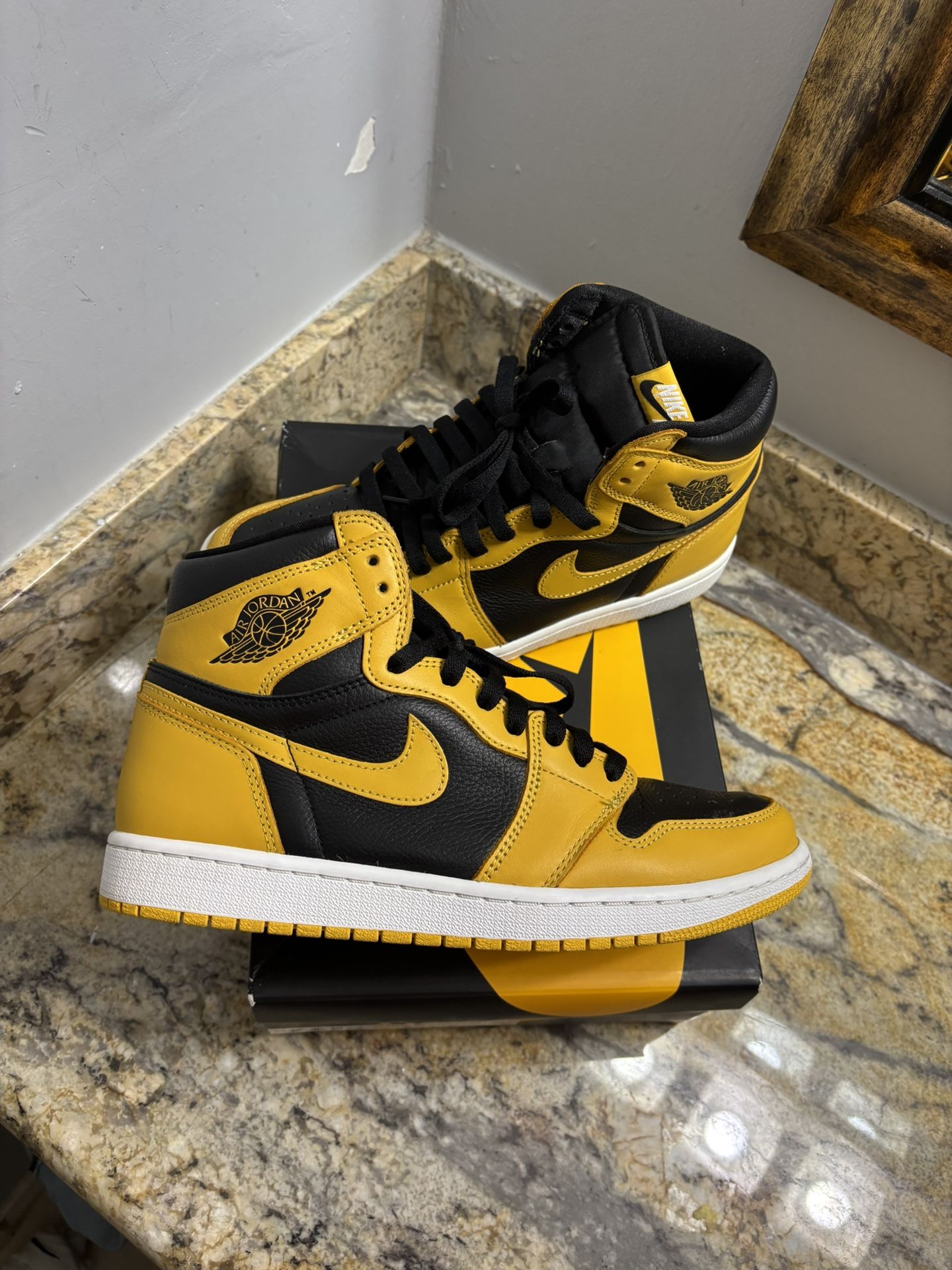 Jordan 1 Pollen