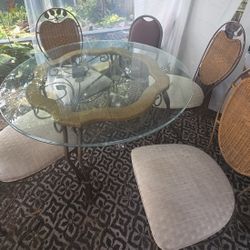 Glass & Wicker Dining Table with 4 Matching CHAIRS