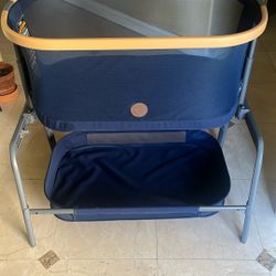 Maxi- Cosi Bassinet 