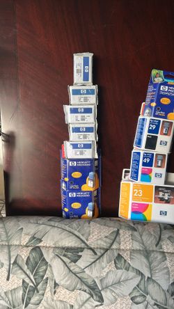 HP 29 Printer Cartridges 51629A Never Used Sealed, But They Are Expired Selling For $10 Each Or $50 For All Seven