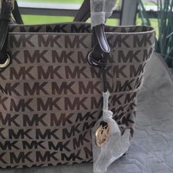 michael kors mocha bag