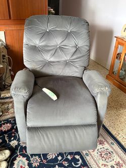 Lift recliner