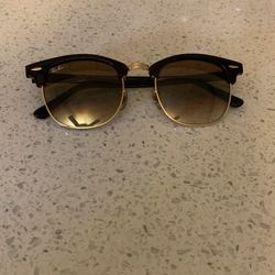 Ray Ban tortoise shell sunglasses 