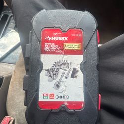 Husky 30-Piece 1/4 in Drive Mechanics Tool Set