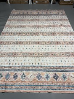 Area Rug 9x12 New $65 (A85)